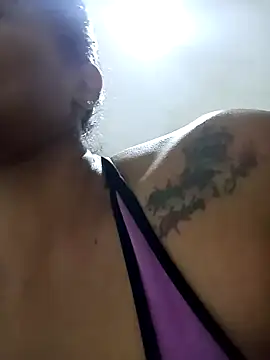 alejandraboobs07 online show from December 14, 4:34 am