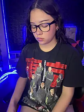 Paloma  LS online show from January 13, 10:35 pm