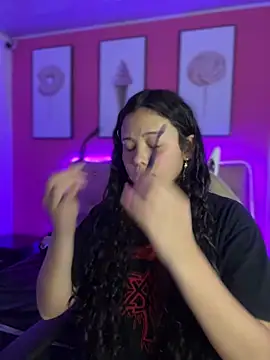 Paloma  LS online show from February 1, 7:13 pm