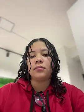 Paloma  LS online show from February 4, 7:22 pm