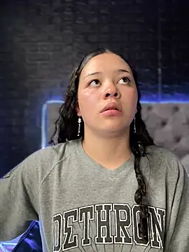 Paloma  LS online show from March 19, 5:39 pm