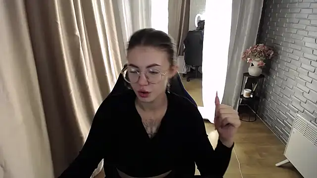 Ritaneer online show from September 10, 8:03 am