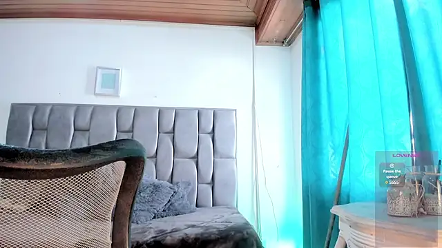 CoccoBele69 online show from December 4, 7:12 pm