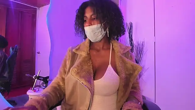 CoccoBele69 online show from March 19, 3:09 am