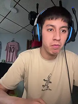 Stiven 017 online show from January 11, 10:37 pm