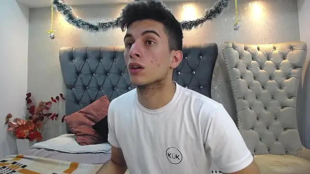 MrWilliseo online show from December 20, 7:50 pm