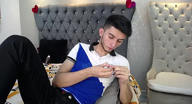 MrWilliseo online show from February 15, 11:14 pm