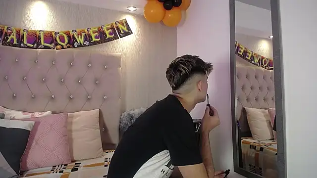 MrWilliseo online show from October 15, 12:38 pm