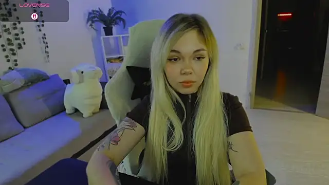 Snapshot of whoa-hoa-hoa-hoa-hoa chatting on December 16, 2:22 pm whoa-hoa-hoa-hoa-hoa online show from December 16, 2:22 pm