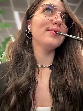 meow girl online show from September 18, 12:07 pm