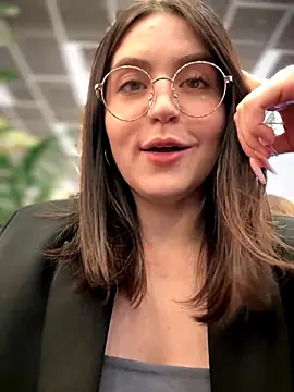 meow girl online show from September 30, 11:59 am