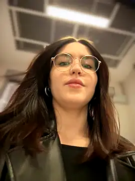 meow girl online show from October 16, 8:48 am