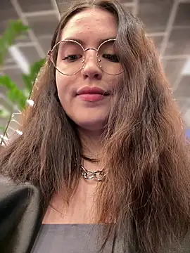 meow girl online show from November 7, 10:59 am