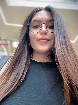 Snapshot of meow_girl chatting on May 17, 1:18 pm meow girl online show from May 17, 1:18 pm
