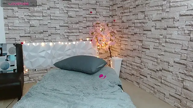 Vanse lust online show from March 6, 12:32 am