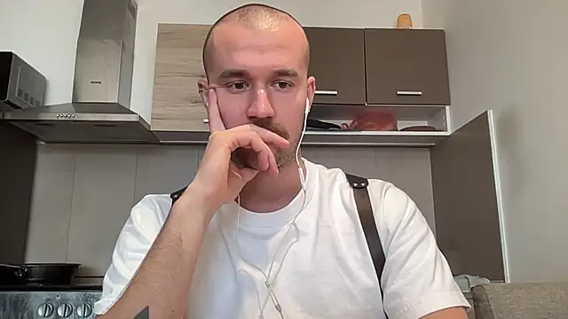 cute mark online show from December 20, 10:16 am