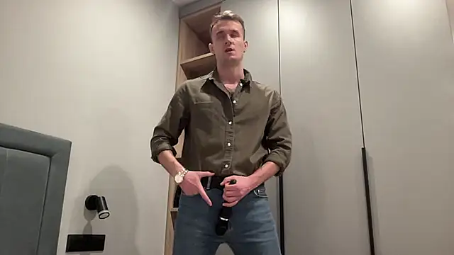 cute mark online show from October 26, 6:03 pm