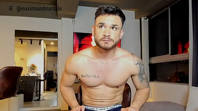 Maximo Marcelo online show from January 22, 12:06 am