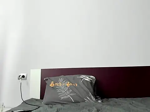 ElektraShine29 online show from October 18, 6:37 am