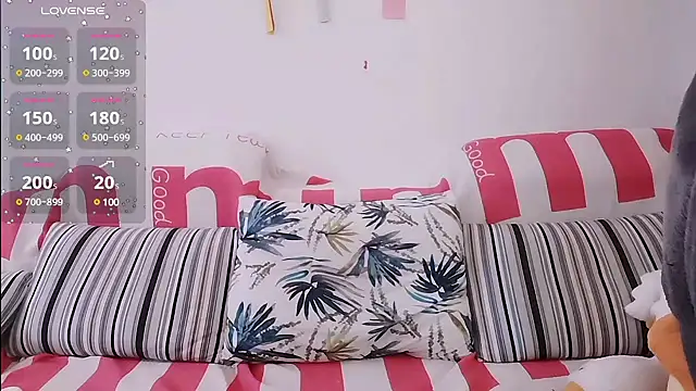 Snapshot of Kele-168 chatting on December 18, 12:54 am Kele-168 online show from December 18, 12:54 am