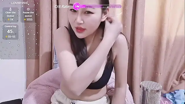 Snapshot of Kele-168 chatting on February 7, 8:01 am Kele-168 online show from February 7, 8:01 am