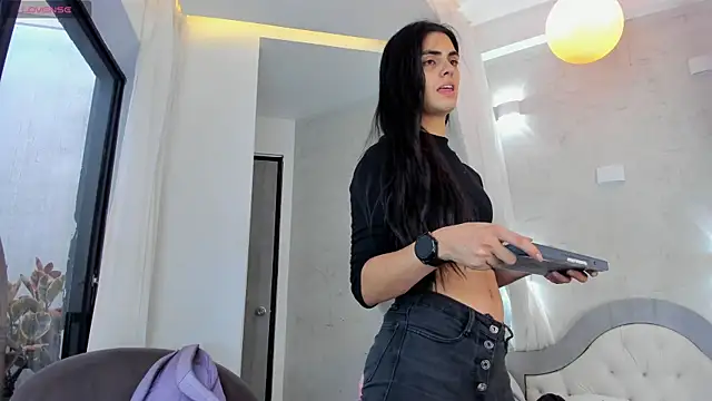 Venusflame   online show from September 15, 12:38 pm