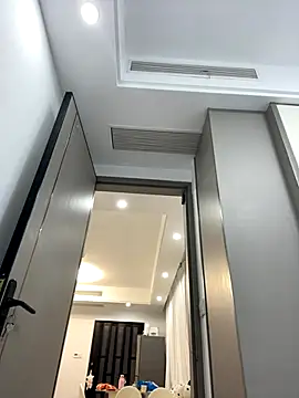 Snapshot of xyebobs chatting on September 14, 2:05 pm xyebobs online show from September 14, 2:05 pm