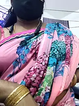 Snapshot of Tamilrojanew chatting on March 6, 7:47 am Tamilrojanew online show from March 6, 7:47 am