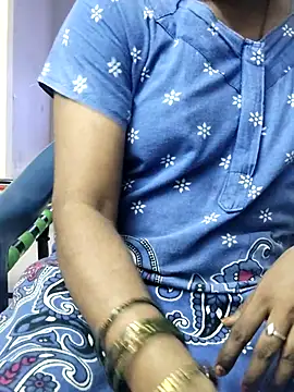 Snapshot of Tamilrojanew chatting on September 22, 5:42 am Tamilrojanew online show from September 22, 5:42 am