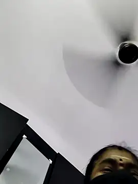 Snapshot of Tamilrojanew chatting on October 13, 6:57 am Tamilrojanew online show from October 13, 6:57 am