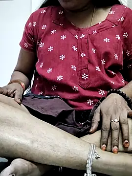 Snapshot of Tamilrojanew chatting on November 14, 10:03 am Tamilrojanew online show from November 14, 10:03 am