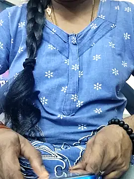 Snapshot of Tamilrojanew chatting on November 27, 9:00 am Tamilrojanew online show from November 27, 9:00 am