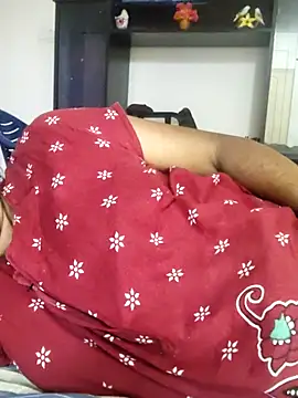 Snapshot of Tamilrojanew chatting on November 30, 5:22 am Tamilrojanew online show from November 30, 5:22 am