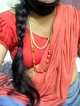 Snapshot of Tamilrojanew chatting on December 15, 5:17 pm Tamilrojanew online show from December 15, 5:17 pm