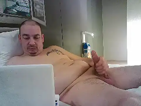 Snapshot of mecanoExhib78 chatting on December 7, 11:40 am mecanoExhib78 online show from December 7, 11:40 am