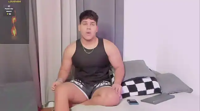 Snapshot of Khail68 chatting on January 23, 5:35 am Khail68 online show from January 23, 5:35 am