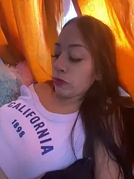 Little aphrodite online show from December 12, 9:04 pm