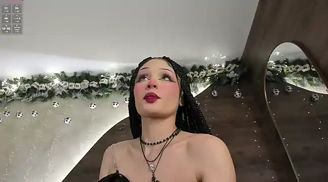 Morgan Hilll  online show from December 18, 11:56 am