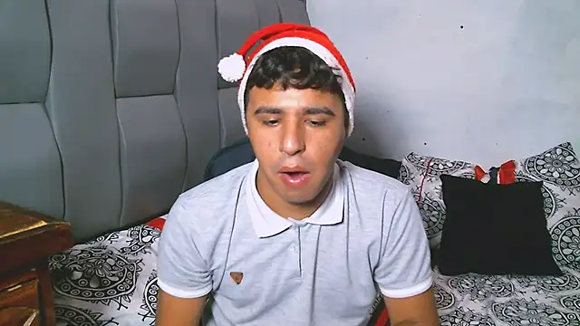 beautiful james online show from December 12, 11:14 pm