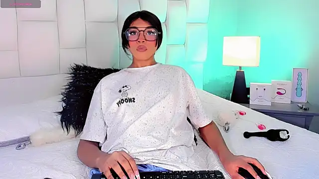 ValentinaMarinn online show from March 5, 2:46 am