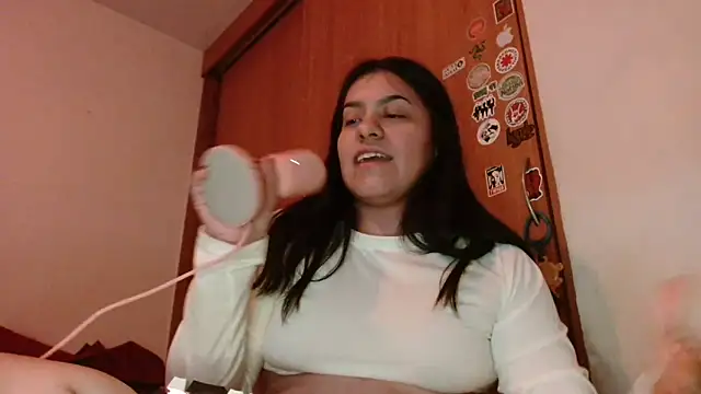 Snapshot of DirtyDi97 chatting on January 17, 3:55 am DirtyDi97 online show from January 17, 3:55 am