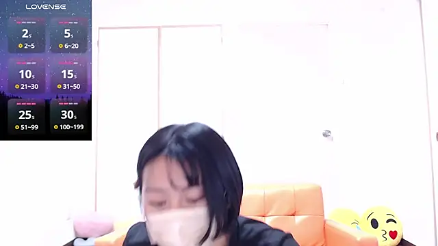 minamina1221 online show from February 11, 1:20 pm