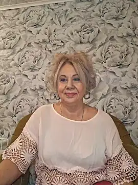 Snapshot of PALETT chatting on December 7, 1:07 pm PALETT online show from December 7, 1:07 pm