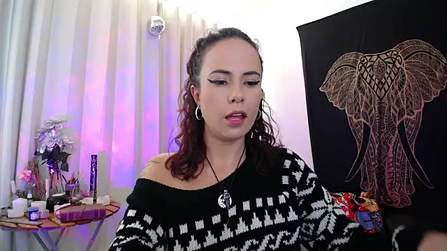 Snapshot of AmaRiv chatting on December 15, 8:04 pm AmaRiv online show from December 15, 8:04 pm