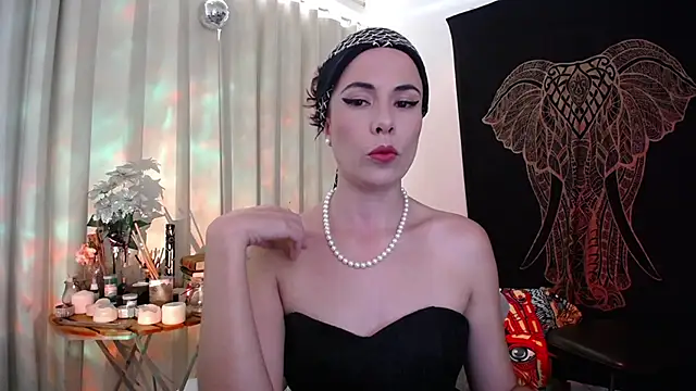 Snapshot of AmaRiv chatting on December 22, 9:31 pm AmaRiv online show from December 22, 9:31 pm