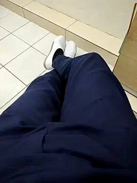 Snapshot of gatmoreno1 chatting on October 1, 5:08 pm gatmoreno1 online show from October 1, 5:08 pm