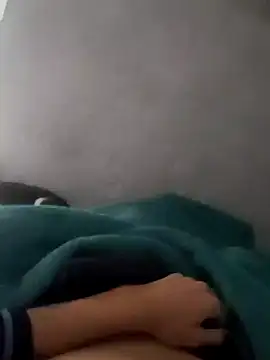 Snapshot of Juliano69xv chatting on February 3, 12:14 pm Juliano69xv online show from February 3, 12:14 pm