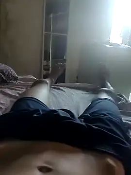 Snapshot of Juliano69xv chatting on February 18, 12:28 pm Juliano69xv online show from February 18, 12:28 pm