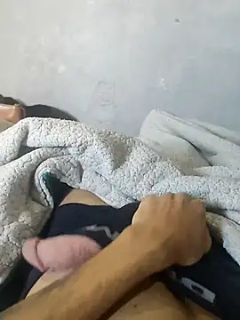 Snapshot of Juliano69xv chatting on March 5, 12:22 pm Juliano69xv online show from March 5, 12:22 pm