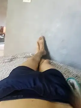 Snapshot of Juliano69xv chatting on March 7, 1:18 pm Juliano69xv online show from March 7, 1:18 pm